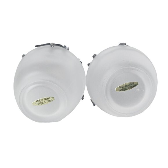 2 Vintage Glass & Pewter Perfume Bottles Winged Cherub Topper Glass - Picture 10 of 10